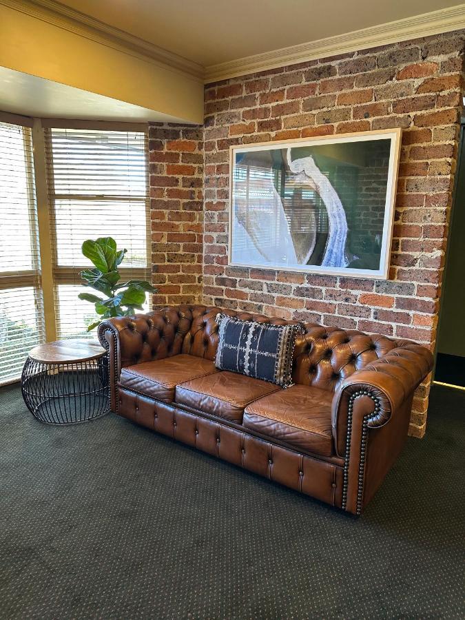 Grand Country Lodge Motel Mittagong Zewnętrze zdjęcie