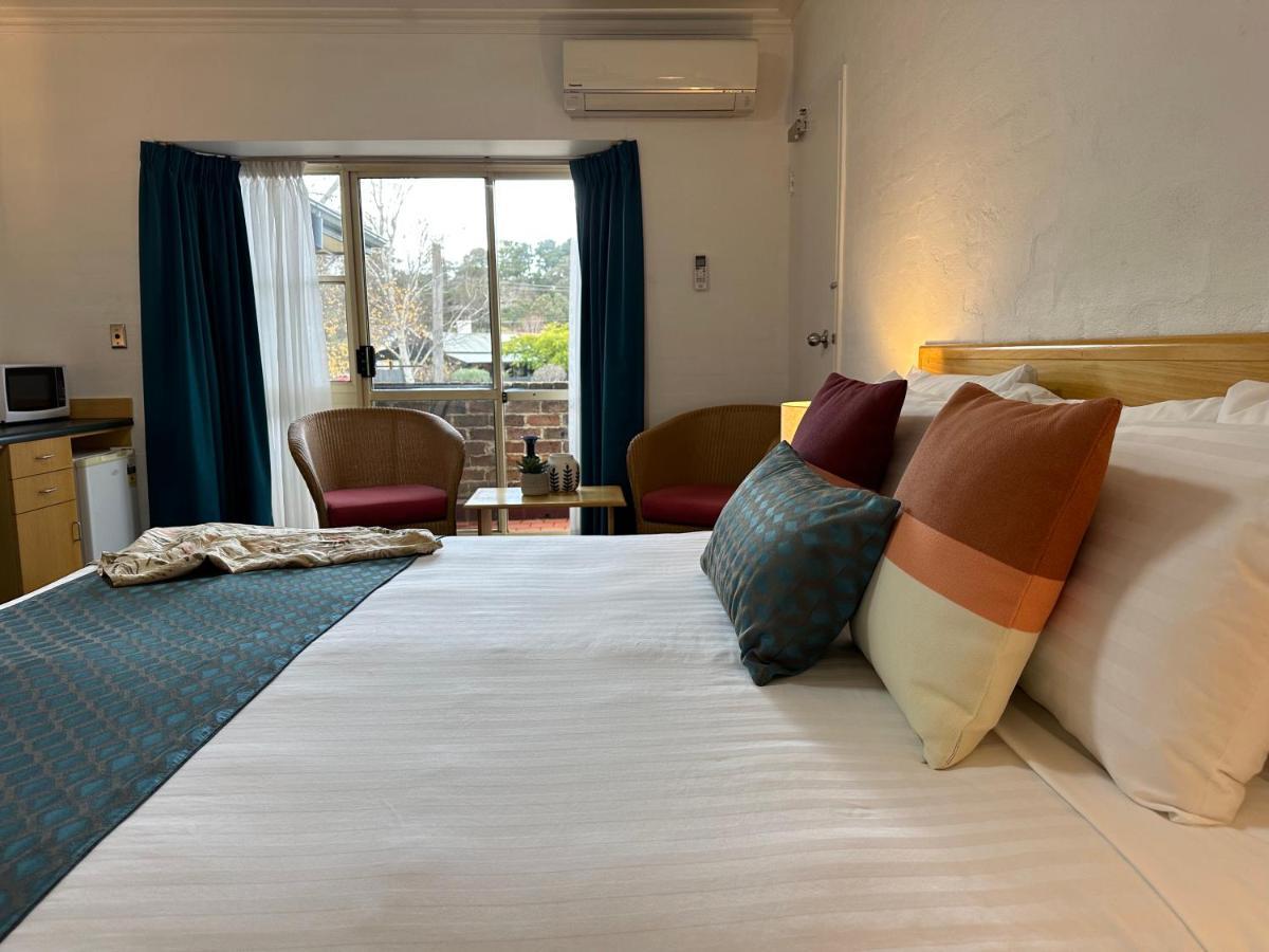 Grand Country Lodge Motel Mittagong Zewnętrze zdjęcie