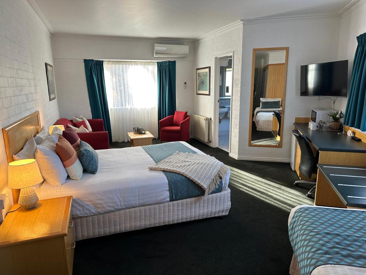 Grand Country Lodge Motel Mittagong Zewnętrze zdjęcie