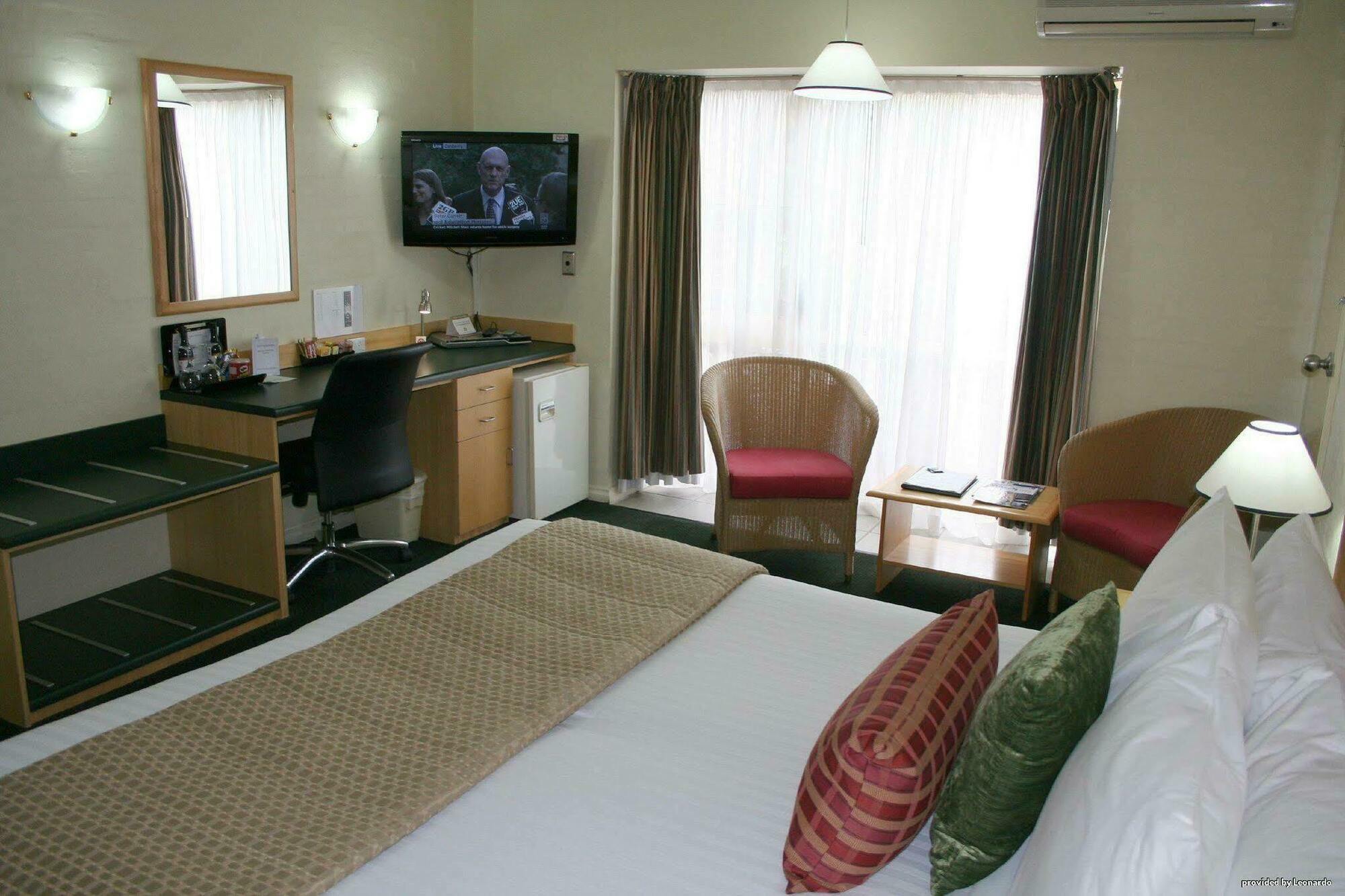 Grand Country Lodge Motel Mittagong Zewnętrze zdjęcie